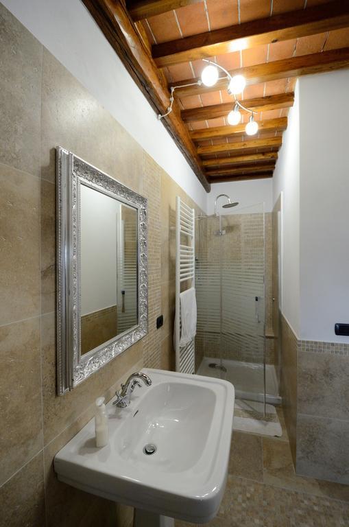 Agriturismo Villa Iris Castelfranco di Sopra Room photo