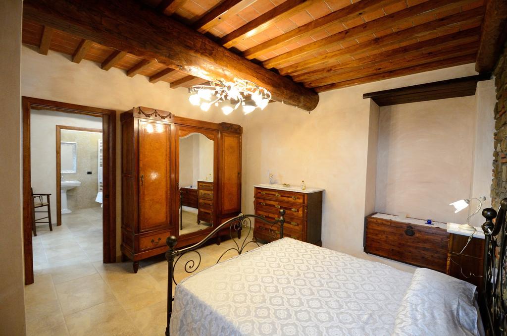 Agriturismo Villa Iris Castelfranco di Sopra Room photo