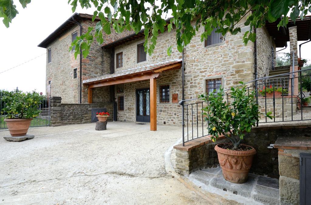 Agriturismo Villa Iris Castelfranco di Sopra Exterior photo